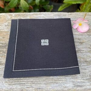 Set of 12 Black & White Givenchy Logo Cloth Cocktail Napkins. New!